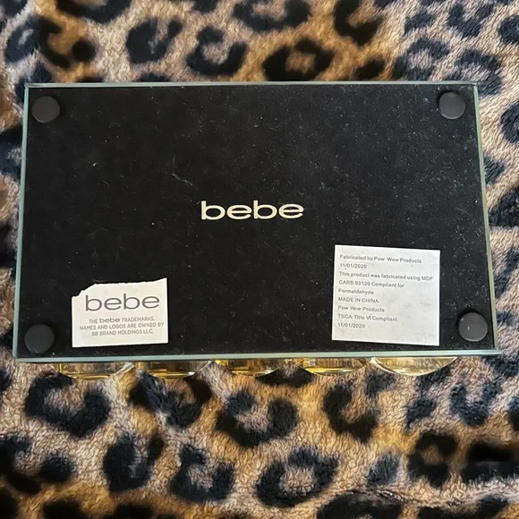 NWT ? BEBE Jewelry Box (NWT) ? display picture 3